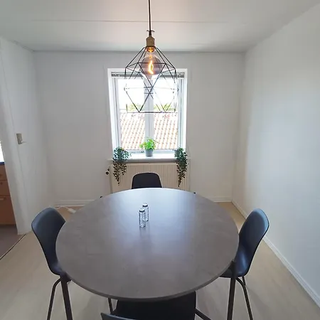 Bright Double 7 With Free Parking Holiday home *